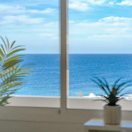 Playa La Arena 2 Bed アパート *